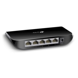 TP-LINK switch TL-SG1005D 1000Mbps, auto MDI/MDIX
