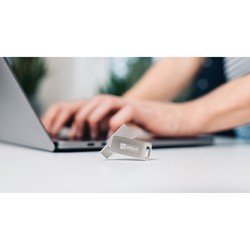 MyMedia MyDual USB 3.2 Gen 1, USB 3.2 Gen 1, 16GB, 69268, srebrny, 69268, USB A / USB C, z obrotową osłoną