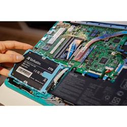 SSD Wewnętrzny Verbatim Vi550 S3, 49354, 2000GB, czarny, SATA III, 2TB