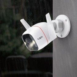 TP-link IP kamera Wi-Fi do monitoringu zewnętrznego Tapo C320WS, QHD 2560x1440, Wifi 2.4 GHz /ethernet, biała,  4MP, nagrywanie 