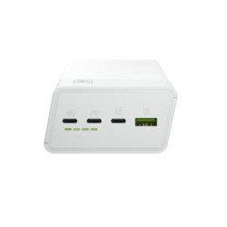 Greencell PowerPlay 30 - biała power bank z a capacity of 30, 000mAh, 22.5W, 4 ports