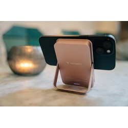 Verbatim powerbank z ładowaniem bezprzewodowym 5V, ładowanie telefonu, 32267, 10 000mAh, Mocowanie magnetyczne, różowa