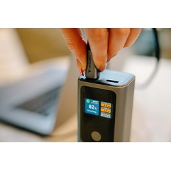 Verbatim Power bank z wyświetlaczem TFT Charge ,n, Go 32269, 27000mAh, szara
