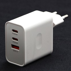 Powerton ENERGY VOLTIX Zasilacz / sieciowy adapter 65W, 3 porty, USB-C, USB-A