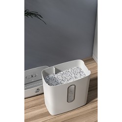 HP Niszczarka OneShred 8CC krosowym układem noży