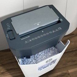 HP Niszczarka OneShred 80CC krosowym układem noży